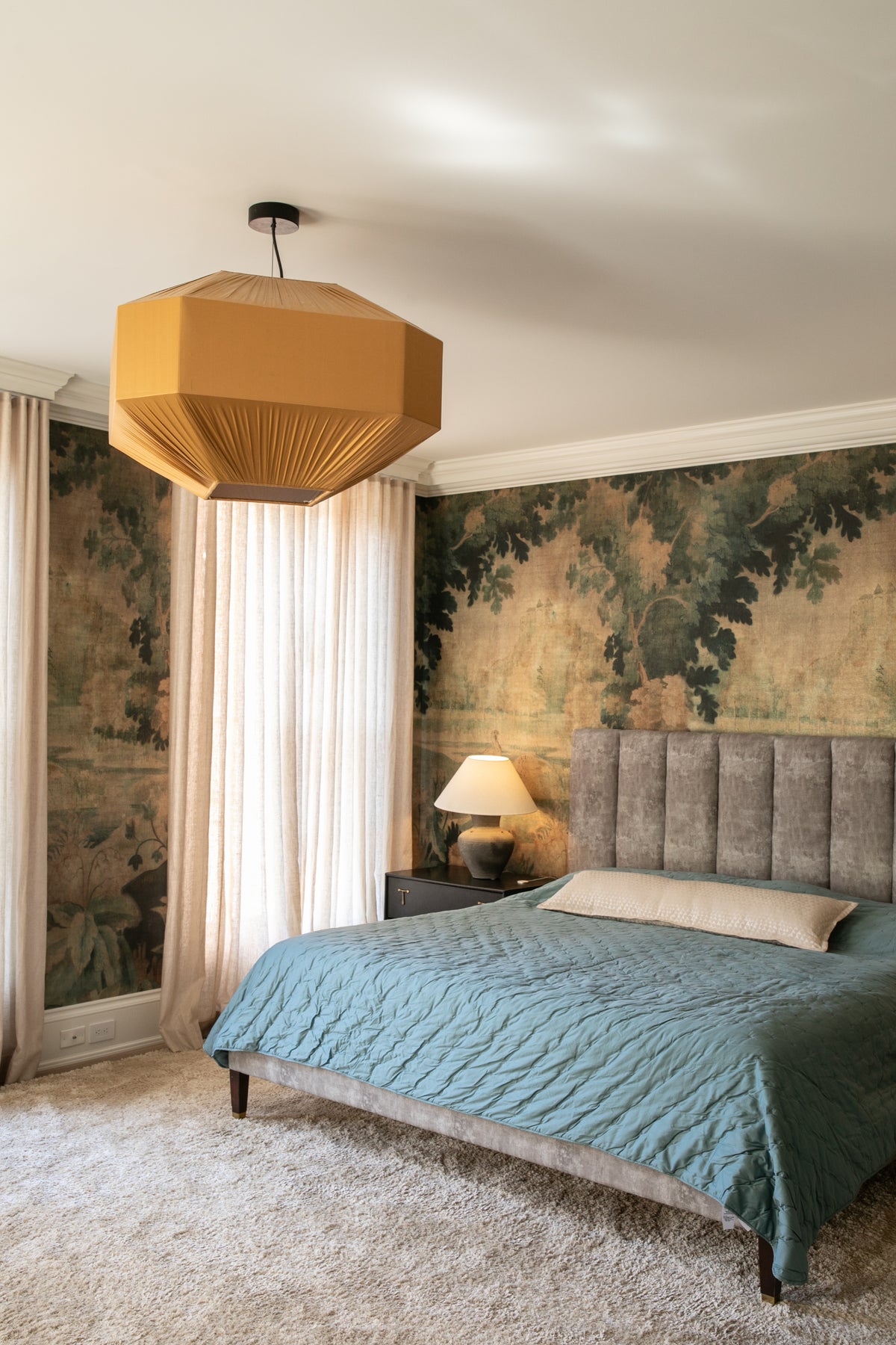 Danielle Naeve Interior Designer in DC – Klover Collection