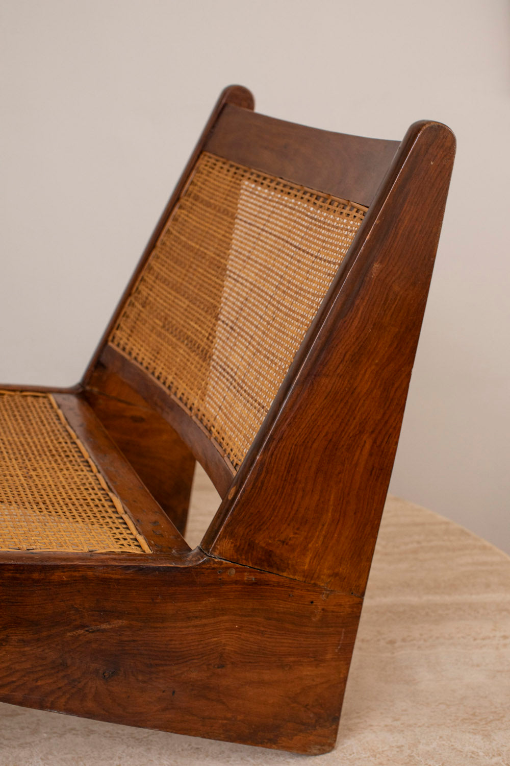 Pierre Jeanneret Kangourou Chair