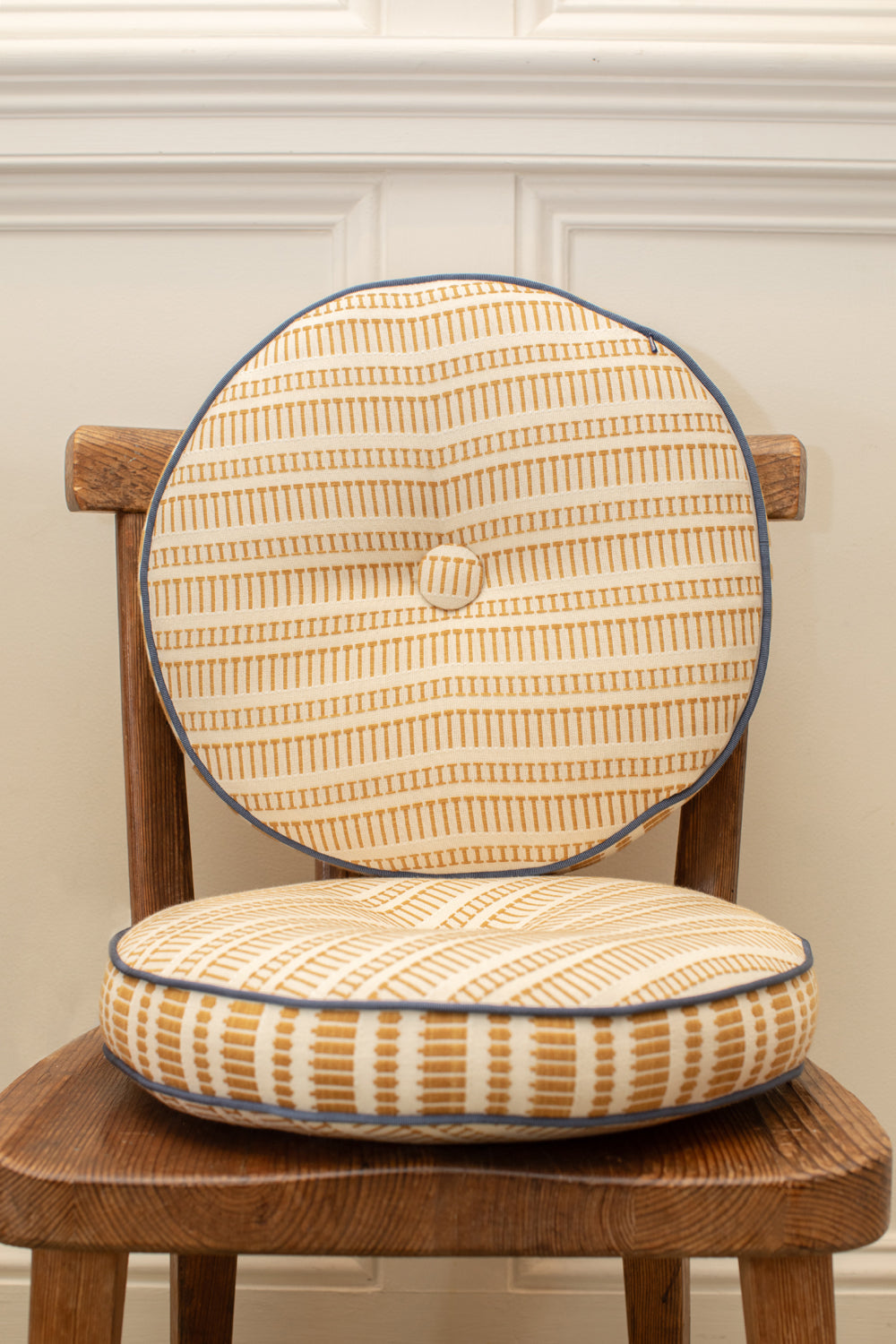 Mustard Print with Piping Circular Pillow